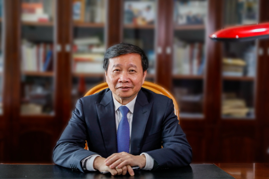  国米逆转那不勒斯，跻身前三  